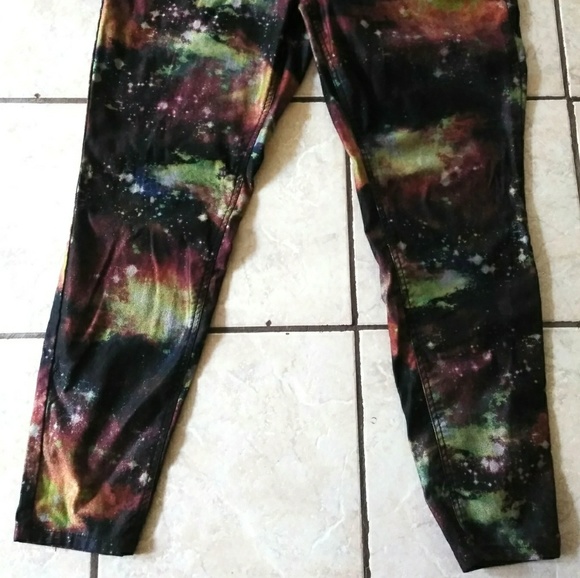 Forever 21+ Galaxy Print Skinny Jeans - Picture 2 of 3